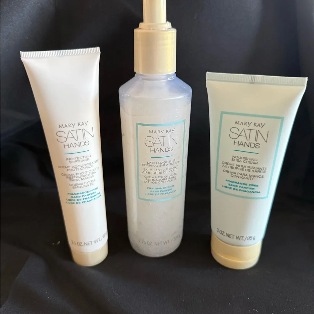 Mary Kay Satin Hands Pampering Set Fragrance Free - Picture 2 of 4